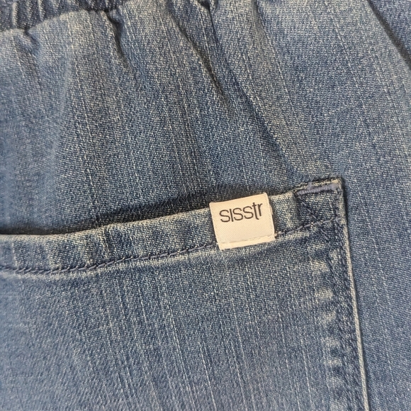 Sisstr Evolution Pull on Denim Shorts - Picture 5 of 6